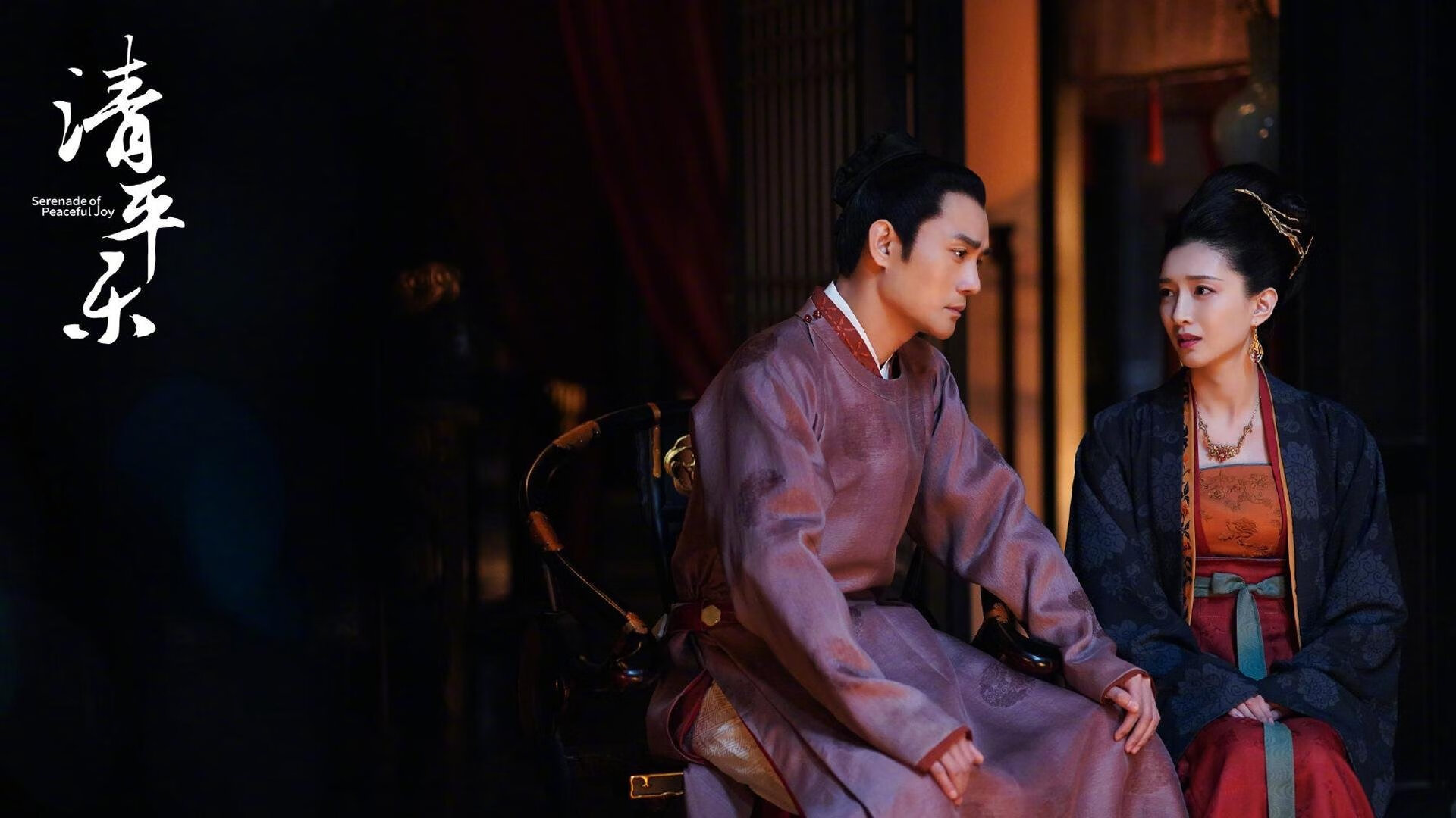 皇马主场2-0战胜格拉纳达,继续领跑西甲积分榜,皇马西甲比赛